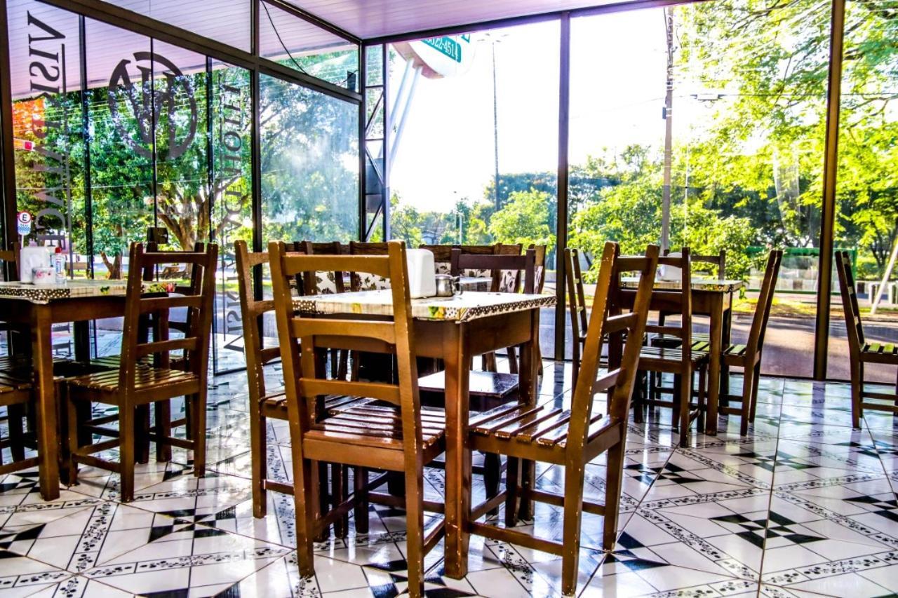Visk Palace Hotel E Restaurante Foz do Iguaçu Exterior foto