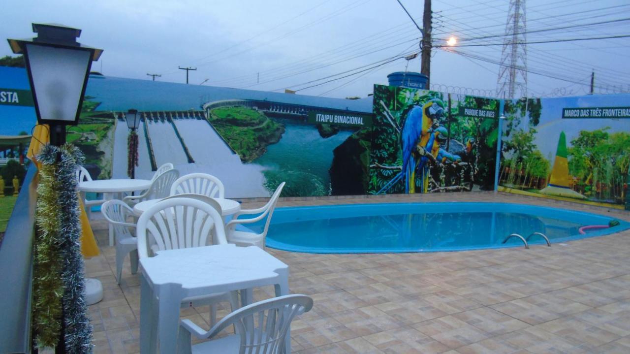 Visk Palace Hotel E Restaurante Foz do Iguaçu Exterior foto